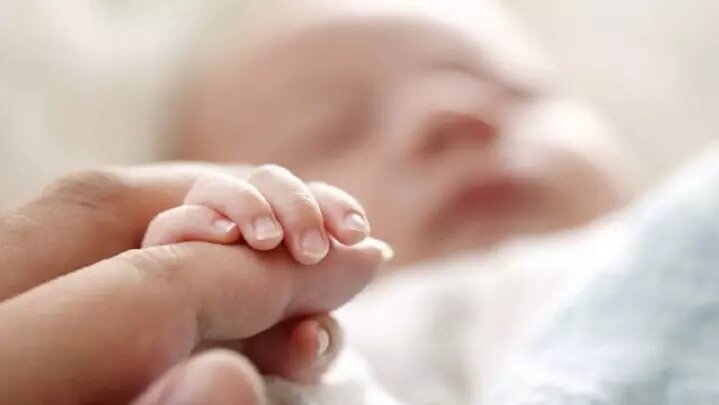 چرا زنان مجرد نمیتوانند سرپرست یک نوزاد باشند؟/ پاسخ یک مقام مسئول چرا زنان مجرد نمیتوانند سرپرست یک نوزاد باشند؟/ پاسخ یک مقام مسئول