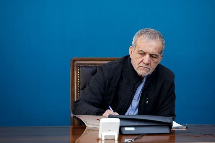 دستور پزشکیان برای جبران خسارت قایقهای صیادی آسیبدیده در حملات آمریکا دستور پزشکیان برای جبران خسارت قایقهای صیادی آسیبدیده در حملات آمریکا