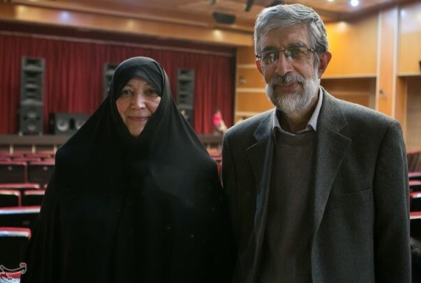 روایت مادر شهید زهراحدادعادل از شنیدن خبر شهادت دخترش/ محمدباقر برای مادرش روضه حضرت فاطمه (ص) خواند/ بعد از شنیدن خبر شهادت آقا تشنج کرد روایت مادر شهید زهراحدادعادل از شنیدن خبر شهادت دخترش/ محمدباقر برای مادرش روضه حضرت فاطمه (ص) خواند/ بعد از شنیدن خبر شهادت آقا تشنج کرد
